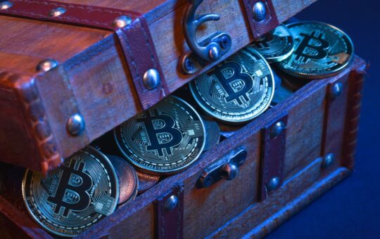 A String of 200 'Sleeping Bitcoins' From 2010 Worth $4.27 Million Moved on Friday
