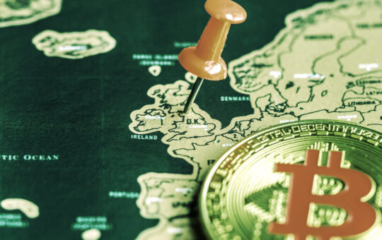 Bittrex Beat Binance, Coinbase for Bitcoin-Pound Trading Volume Last Month