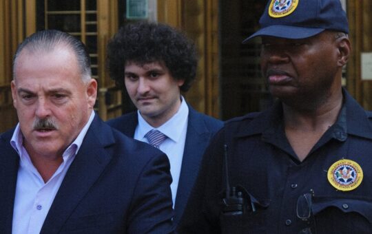 Sam Bankman-Fried's Lawyers Say Basis for Revoking Bail Is 'Extremely Thin'